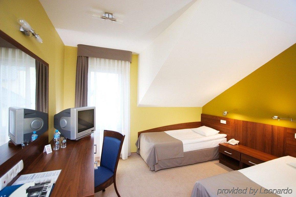 Hotel Piaskowy Pless Zimmer foto