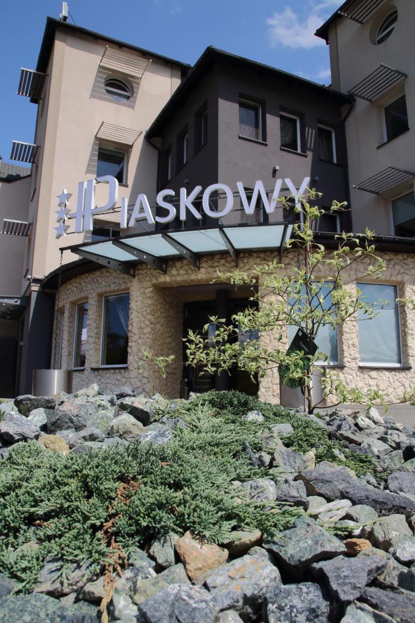 Hotel Piaskowy Pless Exterior foto